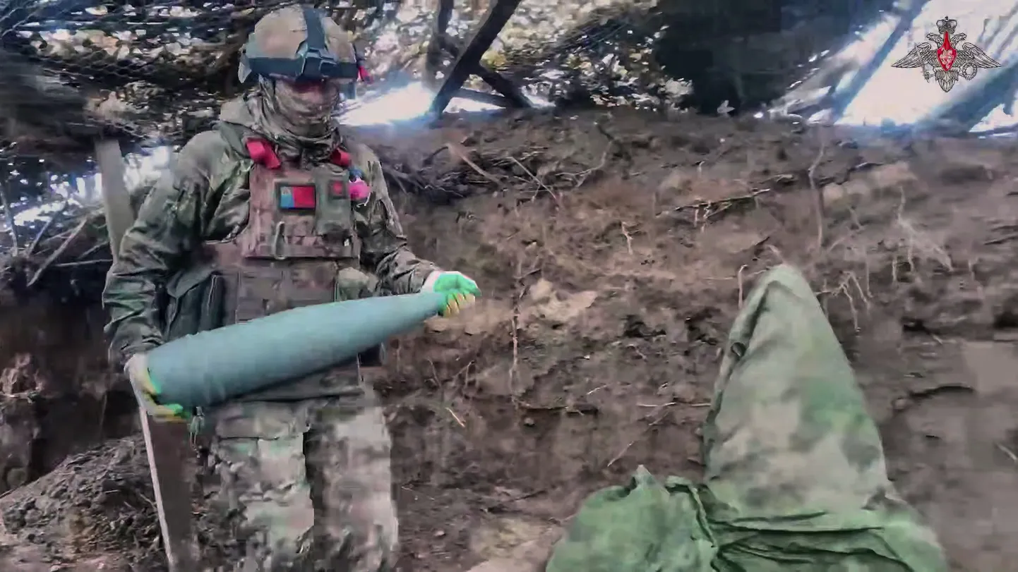 Vene sõdurid ründamas Ukrainat.