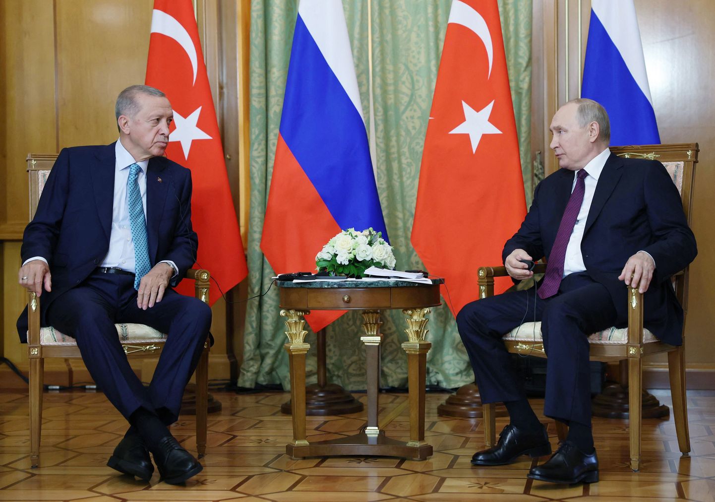 Türgi president Recep Tayyip Erdoğan ja Venemaa president Vladimir Putin kohtumisel Sotšis 4. septembril 2023.