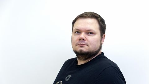 REPLIIK ⟩ Jumala käsi MM-il. Teine vaatus