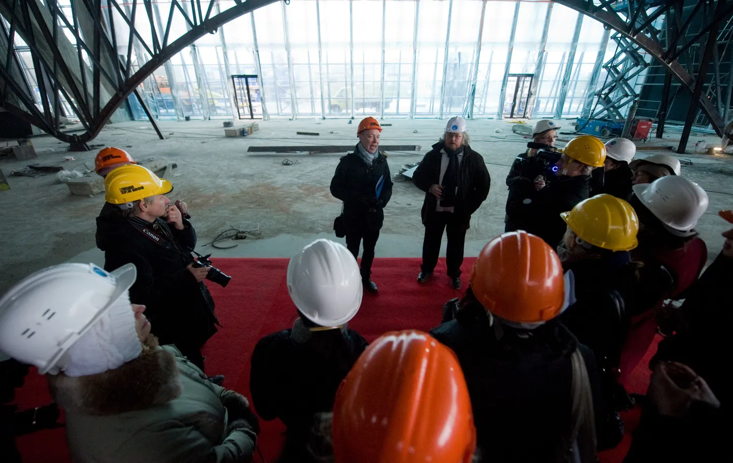 Tallinn 2011 kultuuripealinna aasta lõpuüritusi tutvustav pressikonverents Lennusadamas.
