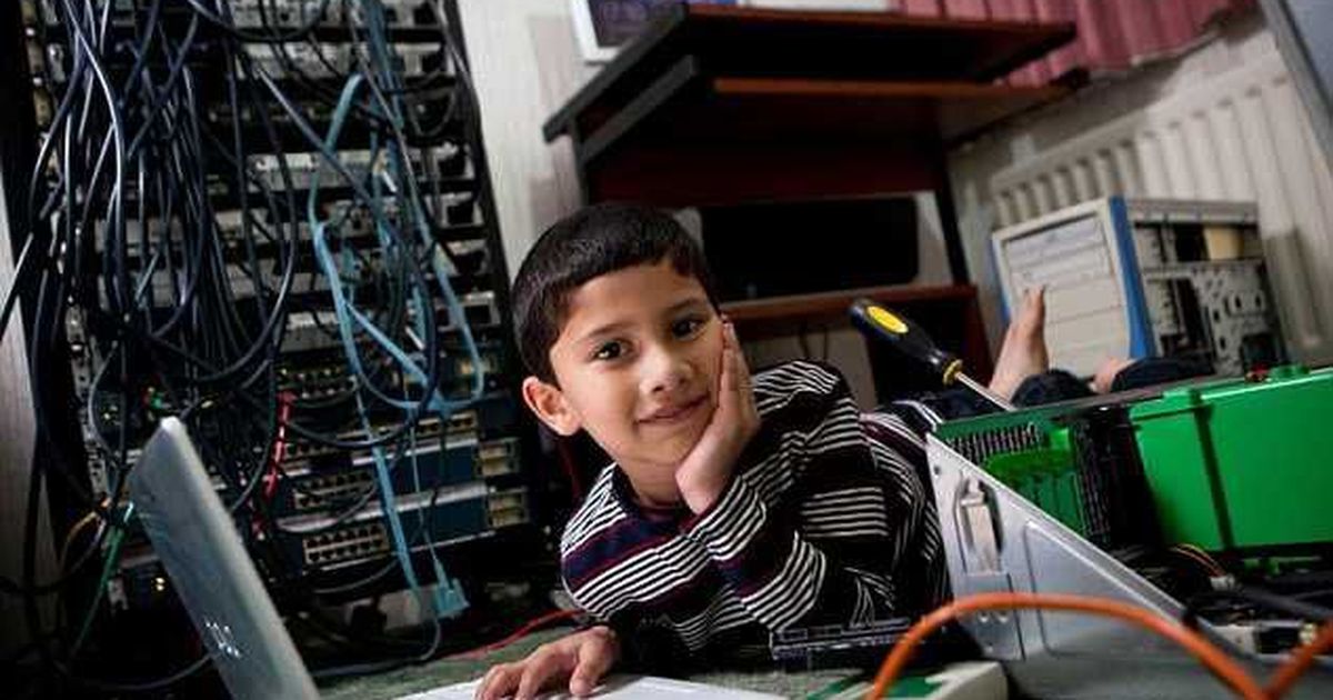 Стать мальчиком на час. Самый Юный программист в мире. Самый молодой программист в мире.
