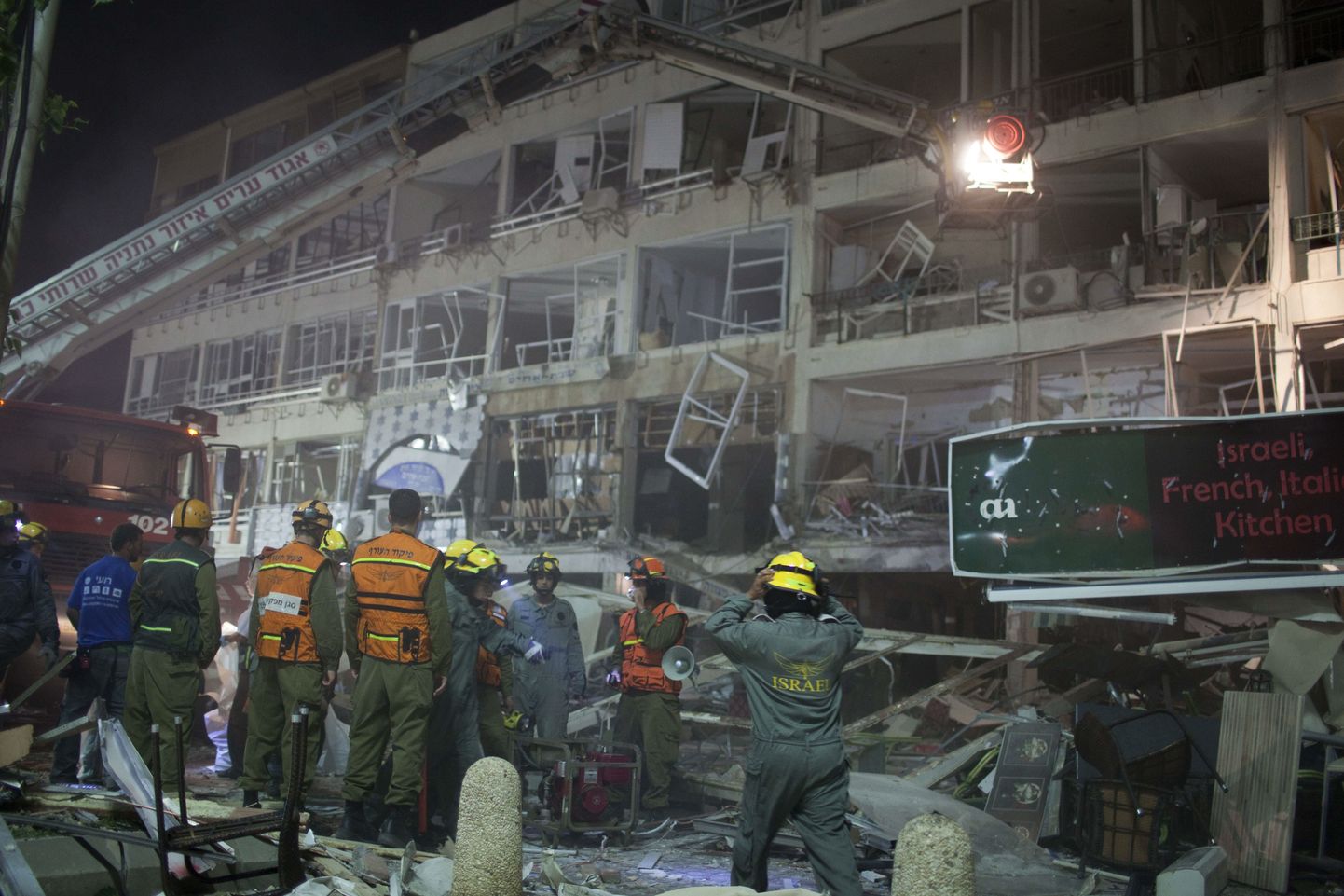 Pääsetoperatsioon Netanyas gaasiplahvatuses kannatad saanud majas