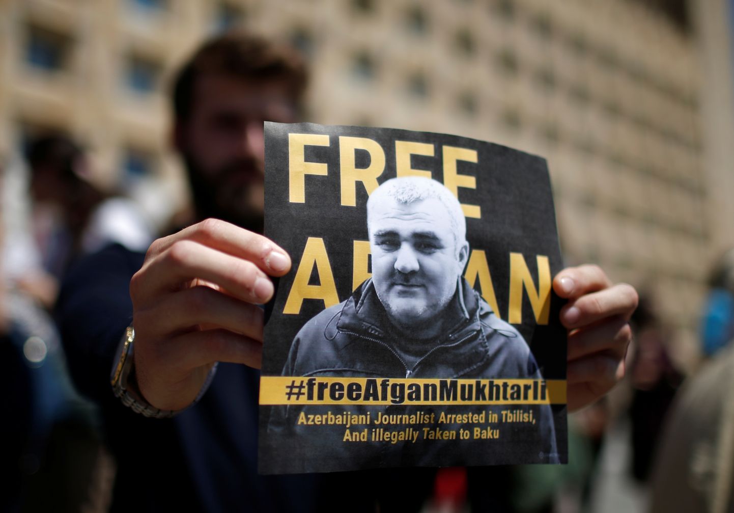 Afgan Mukhtarli vabastamist nõudvad meeleavaldajad.