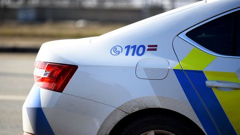 Piirilinna lähistel peeti kinni enam kui 175 km/ h kihutanud sõiduk