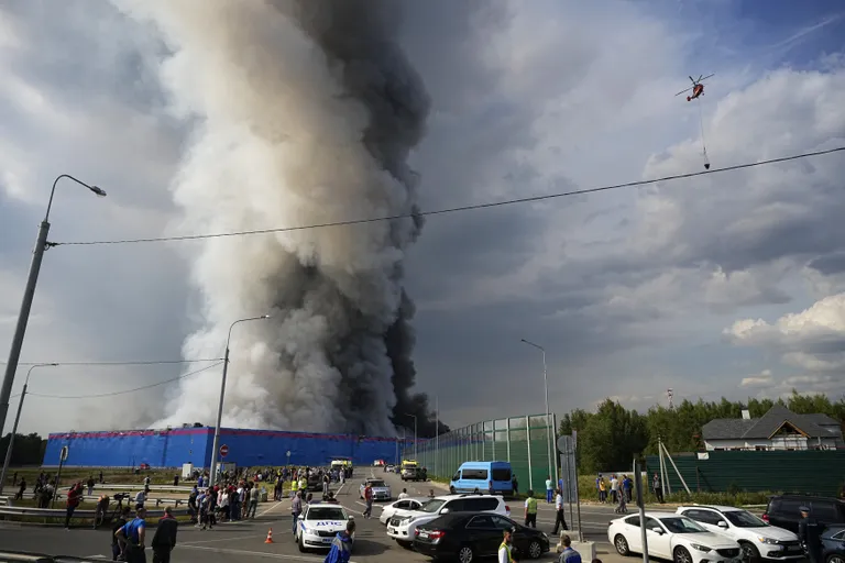Пожар на складе интернет-магизина Ozon.