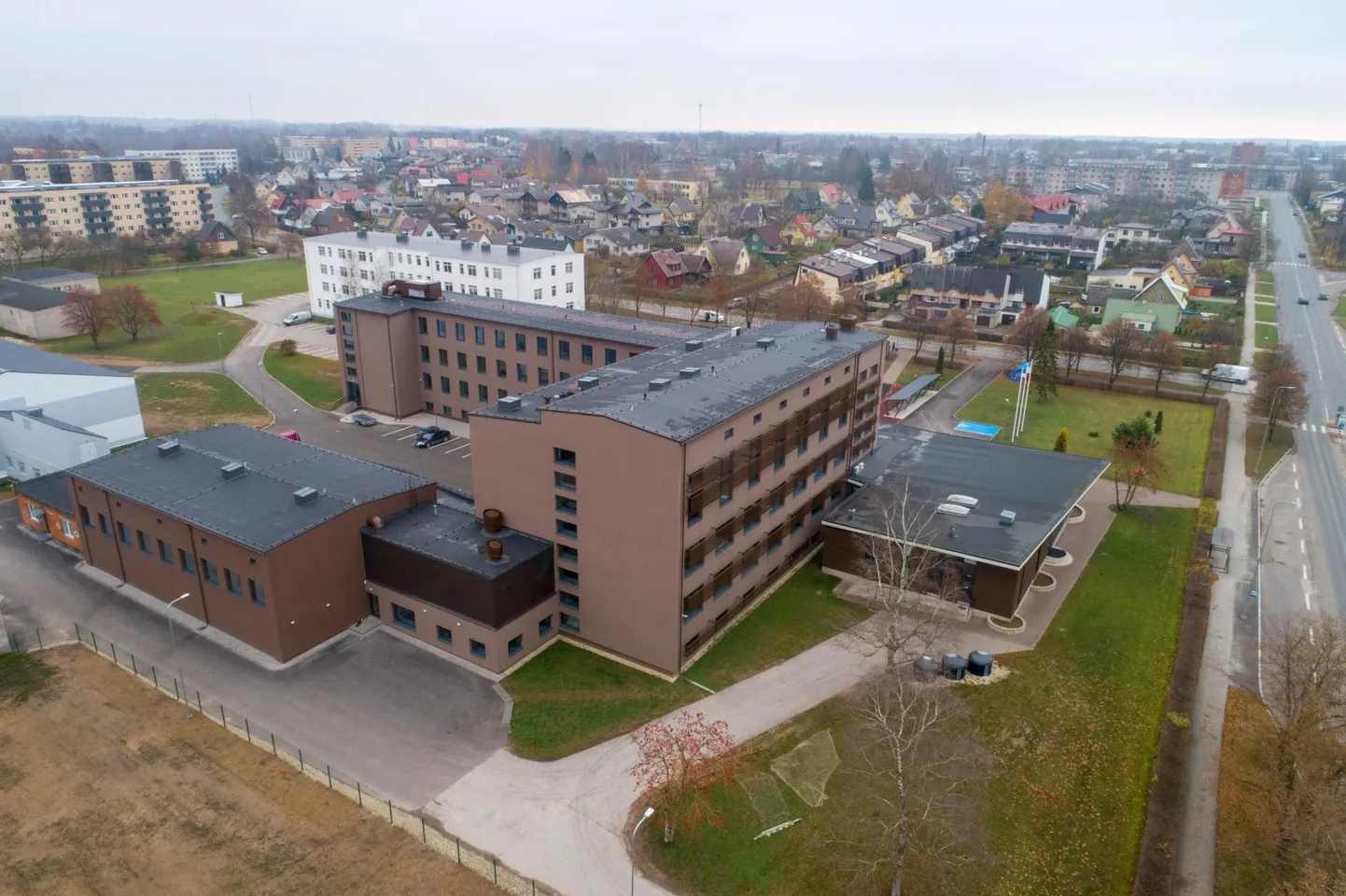 Laupäeval tähistab Paalalinna kool vilistlaste kokkutulekuga oma 55. aastapäeva.