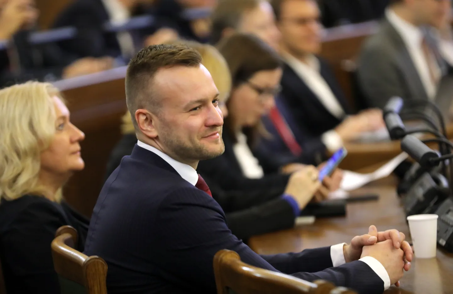 Экс-депутат Сейма Рейнис Знотиньш на заседании 13-го Сейма.