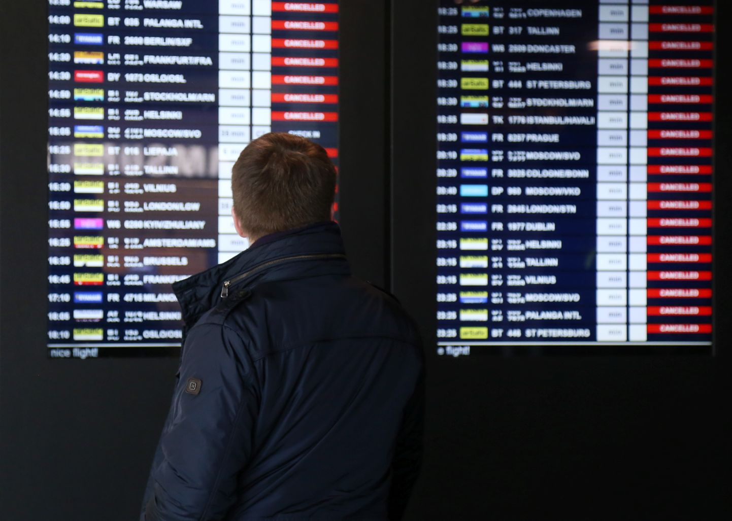 Jaunā koronavīrusa izraisītās slimības „Covid-19” izplatības mazināšanai uz ārkārtas situācijas laiku līdz 14.aprīlim apturēti visi starptautiskie avio reisi lidostā „Rīga”.