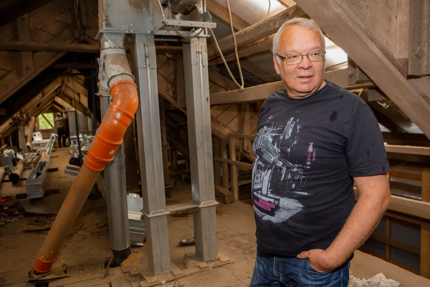 RAHVUSVAHELINE: Kolm korda olen saatnud leheproove Inglismaale ja vastu saan teada, millised toitained on taimedel parasjagu puudu ja millega neid poputada, räägib Kaido Kirst.