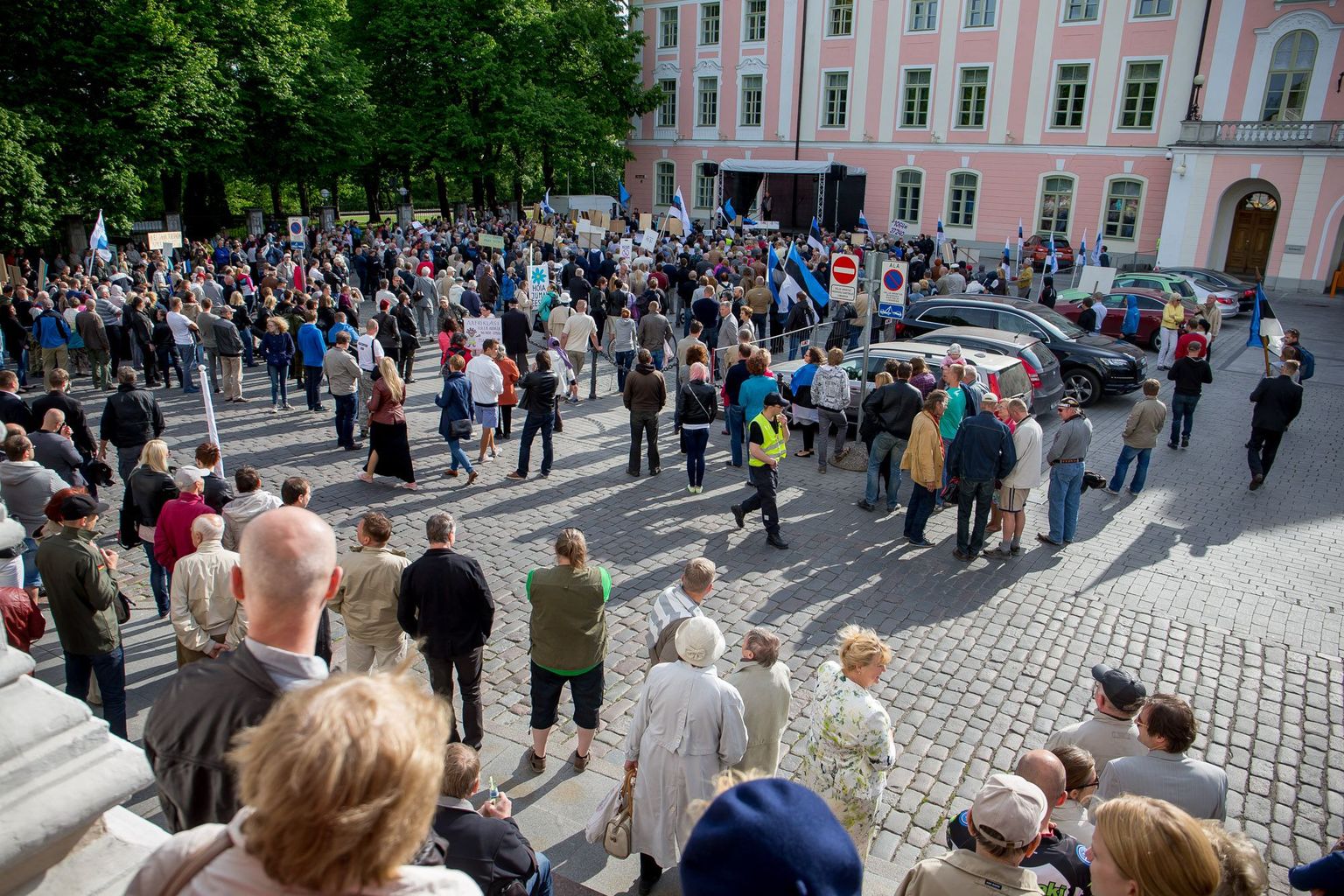 В среду на Тоомпеа прошла демонстрация, которую Консервативная народная партия Эстонии организовала против массовой иммиграции.