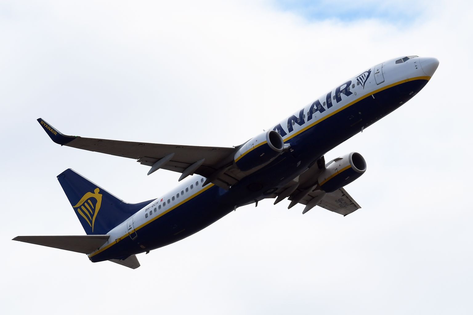 Ryanair plaanib lõpetada aktsiatega kauplemise Londoni börsil