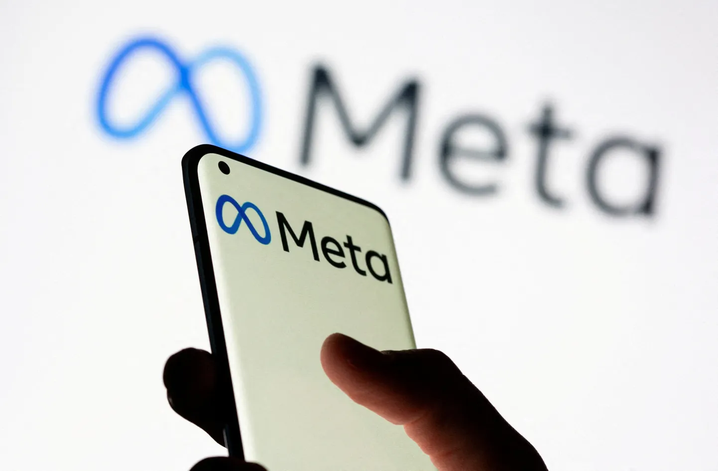 Meta logo.