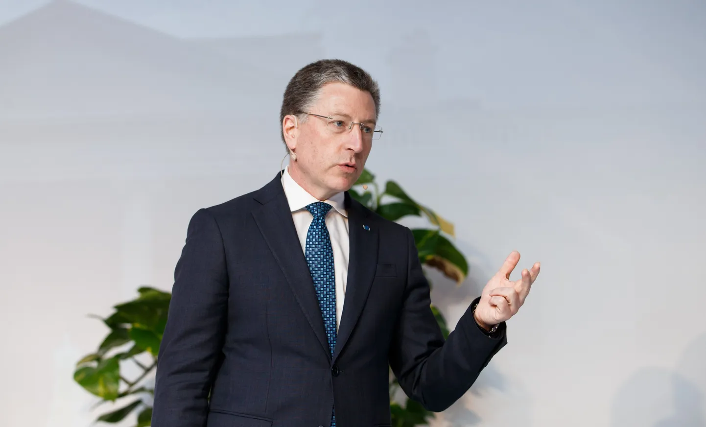 Kurt Volker mullusel Lennart Meri konverentsil.