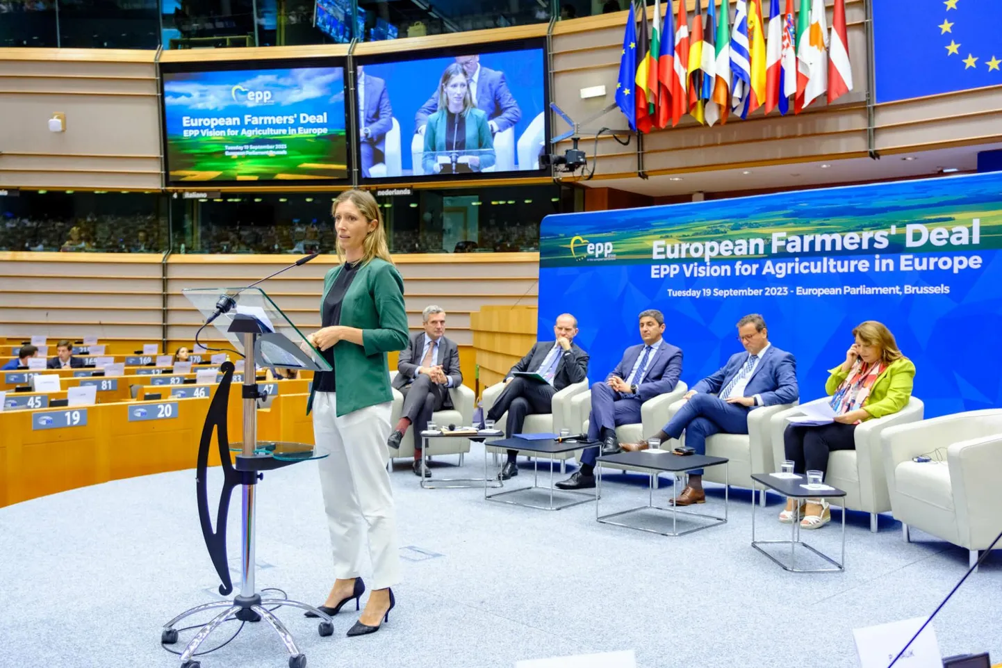 Euroopa noortalunike liidu nõukogu endine president Diana Lenzi.