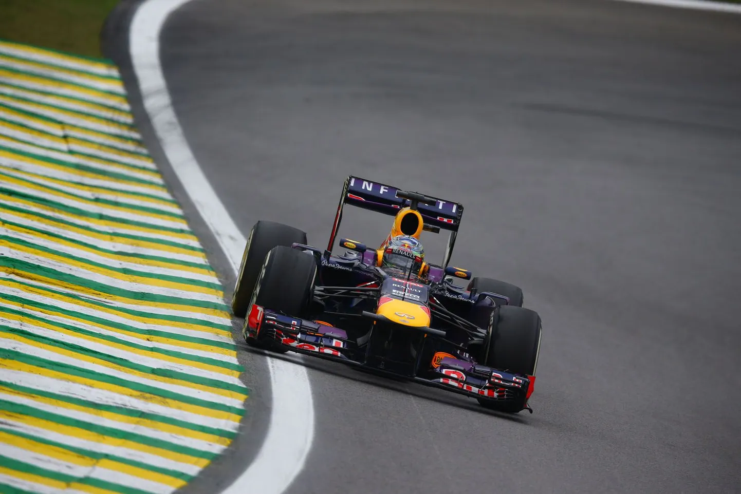 Sebastian Vettel Red Bulli roolis.