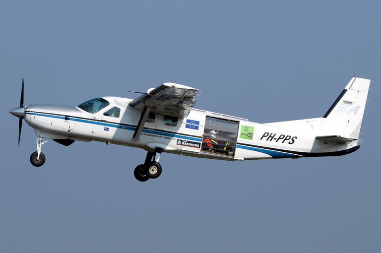 Mõned Cessna Caravan modifikatsioonid võtavad peale kuni 9, erandlikult isegi  14 reisijat. Piloote on aga üldjuhul vaid üks.