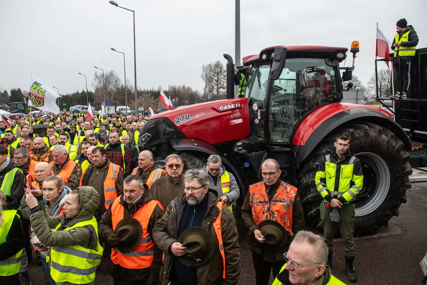 Польские фермеры протестуют на границе с Украиной.