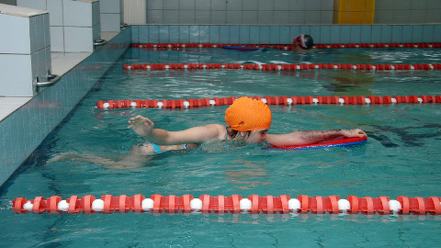 Peamiselt käivad Toila valla lapsed Jõhvi spordikoolis ujumistrennis.