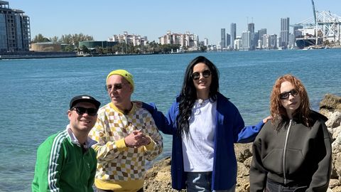 Слезы, страсть и блеск. Шоу 