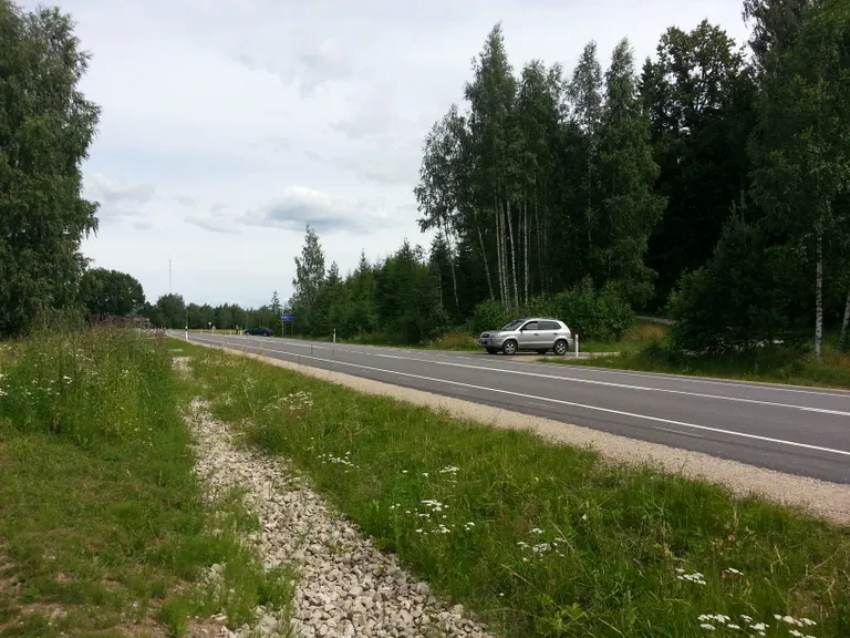 Leevi kalmistu tee blokeerimine plahvatuse tõttu