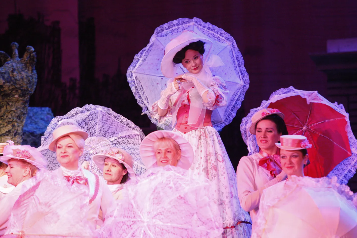 Vanemuise muusikal «Mary Poppins».