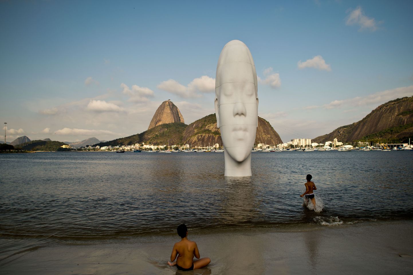 Peaskulptuur Botafogo rannas