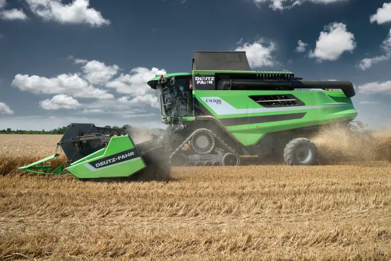 DEUTZ-FAHR 9306 TS TERAVILJAKOMBAIN