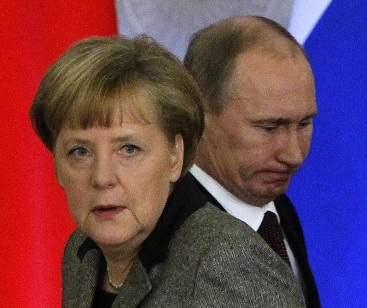 Vladimir Putin ja Angela Merkel