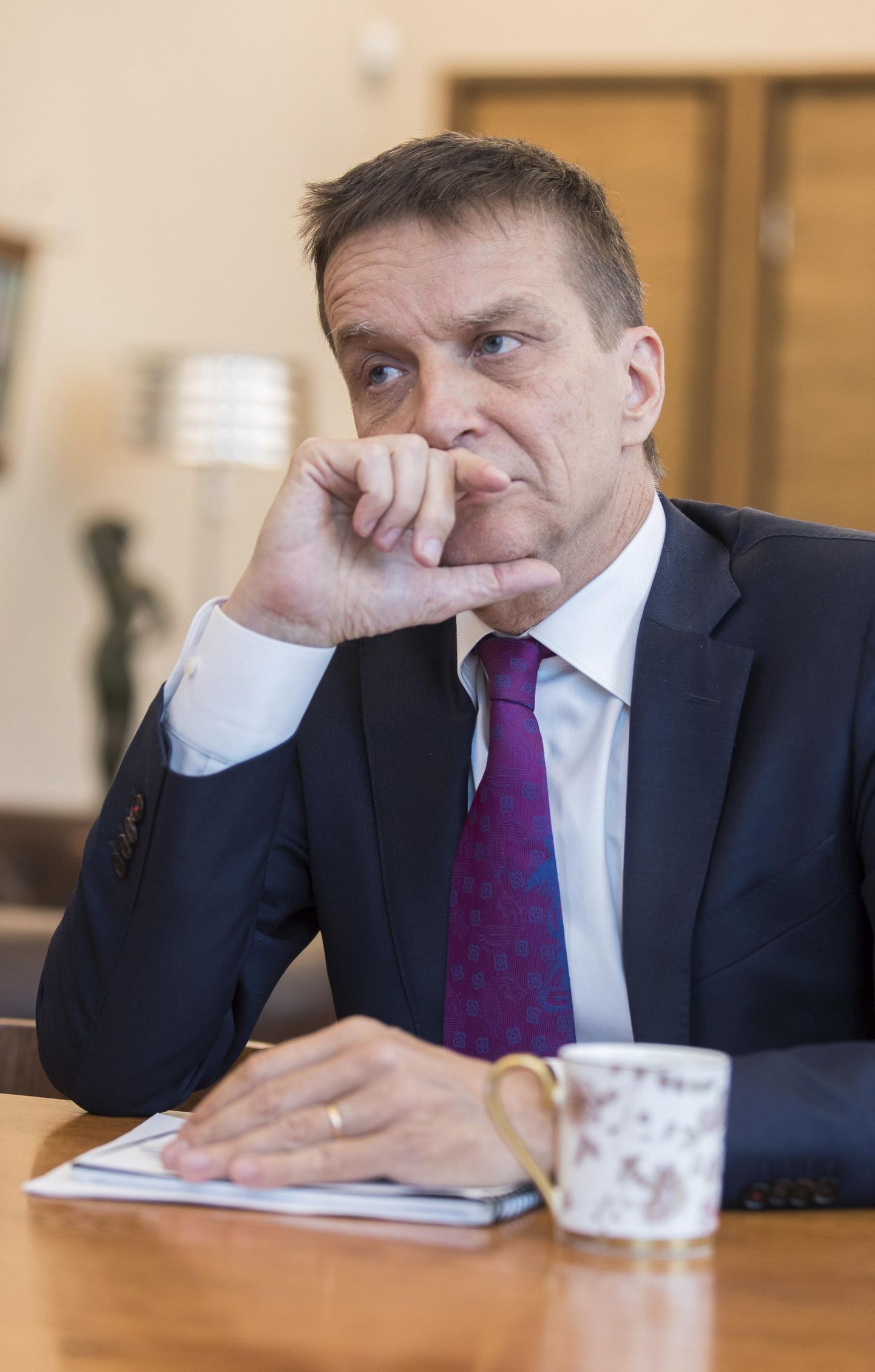 Eesti Panga presidendi ja Euroopa Keskpanga nõukogu liikme Ardo Hanssoni sõnul pole mõtet loota, et laenuintressid nii madalaks jääksid kui praegu.