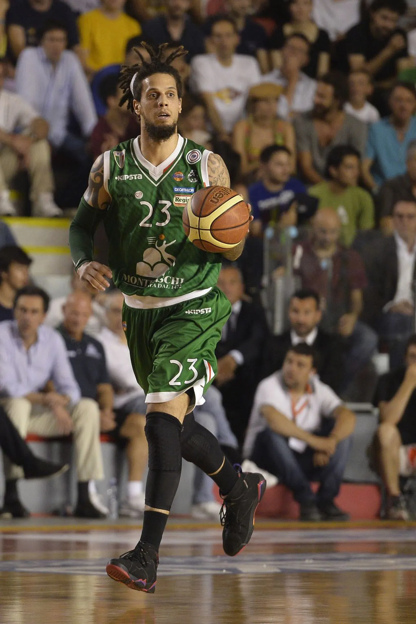 Daniel Hackett.