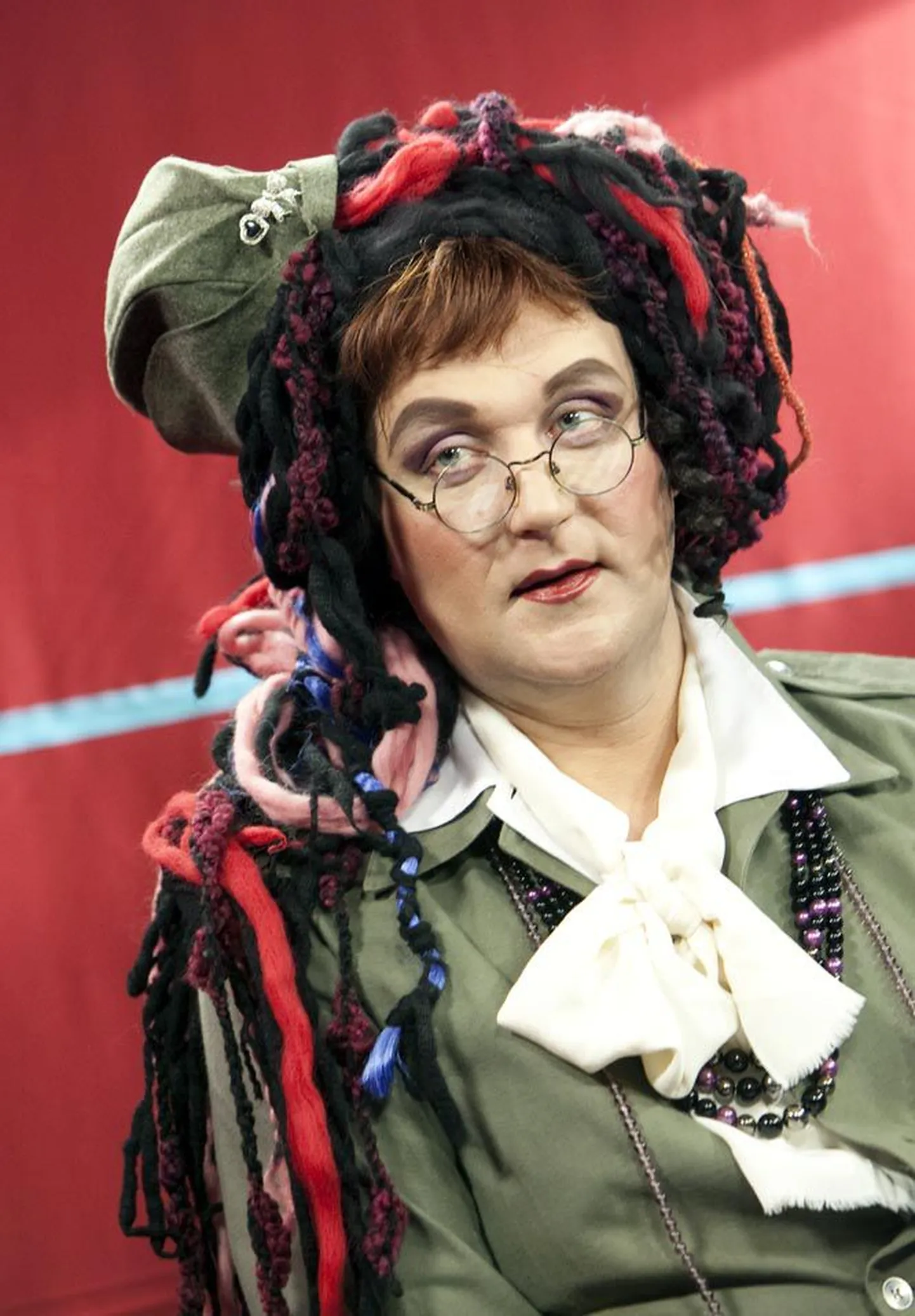Faktuaalne kaamera; Sofi Oksanen