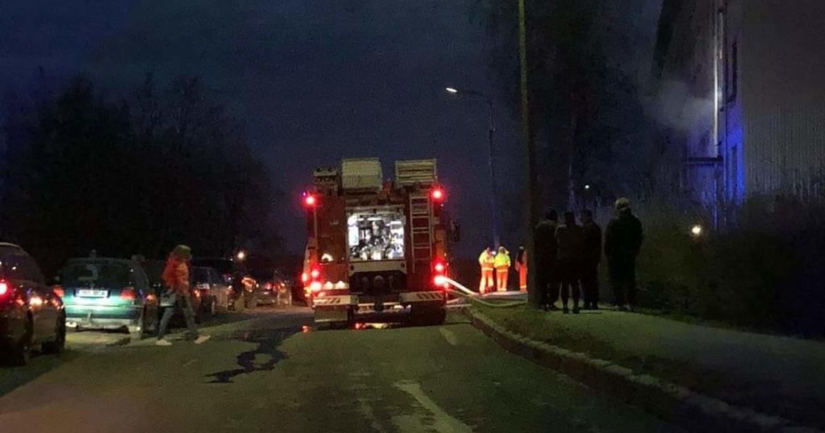 Taas hukkunuga tulekahju: Kundas põles korterelamu, seitse inimest sai vigastada