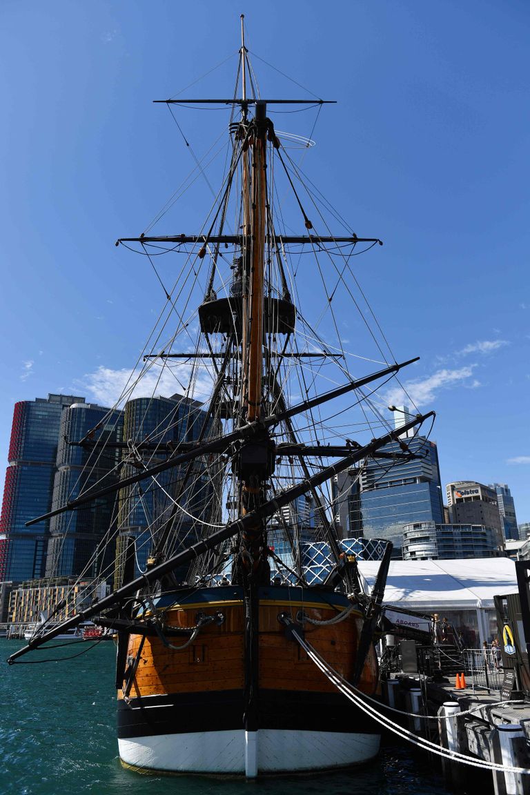 James Cooki laeva Endeavour koopia Austraalia Sydney sadamas