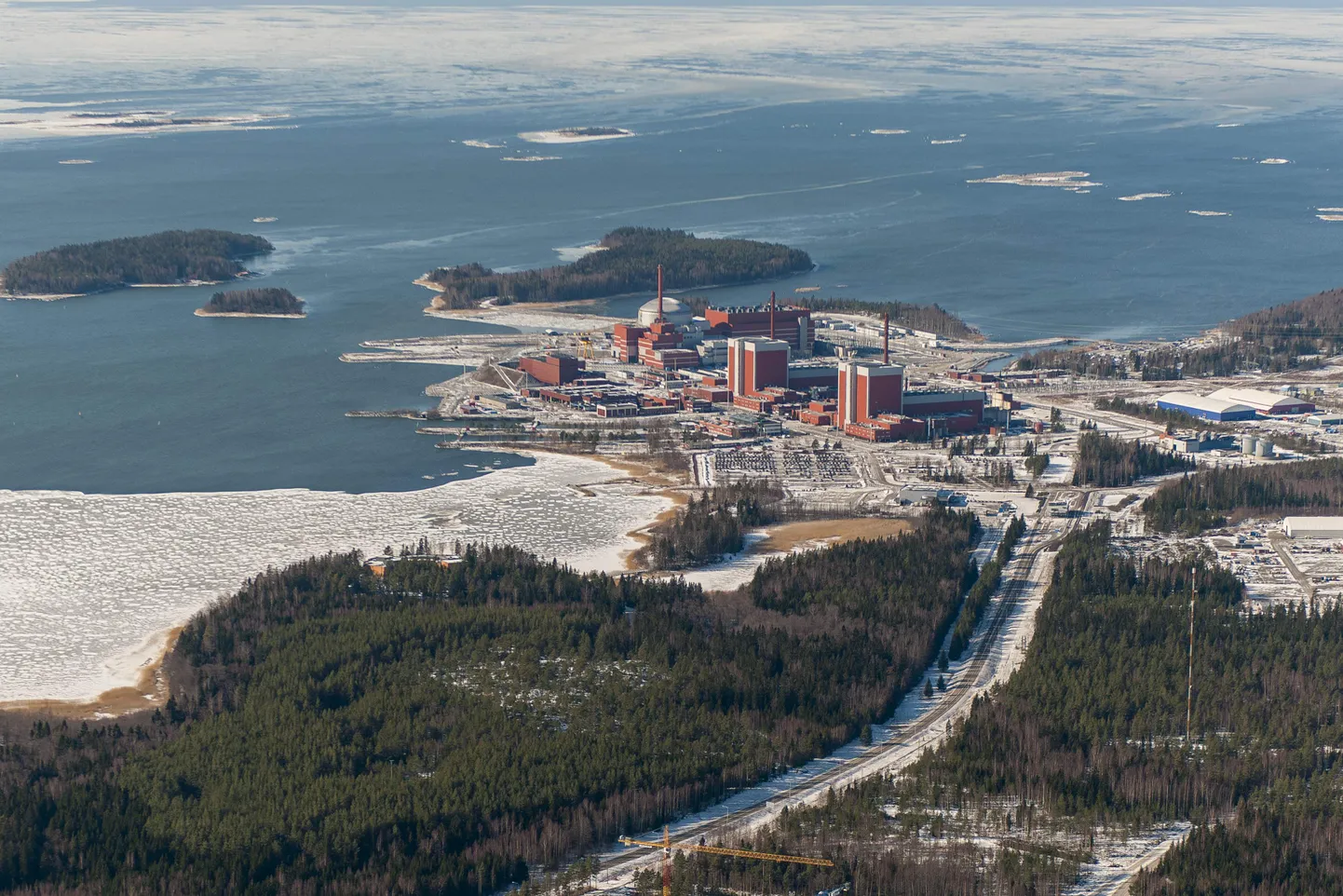 Olkiluoto kolme reaktoriga tuumajaam Edela-Soomes.