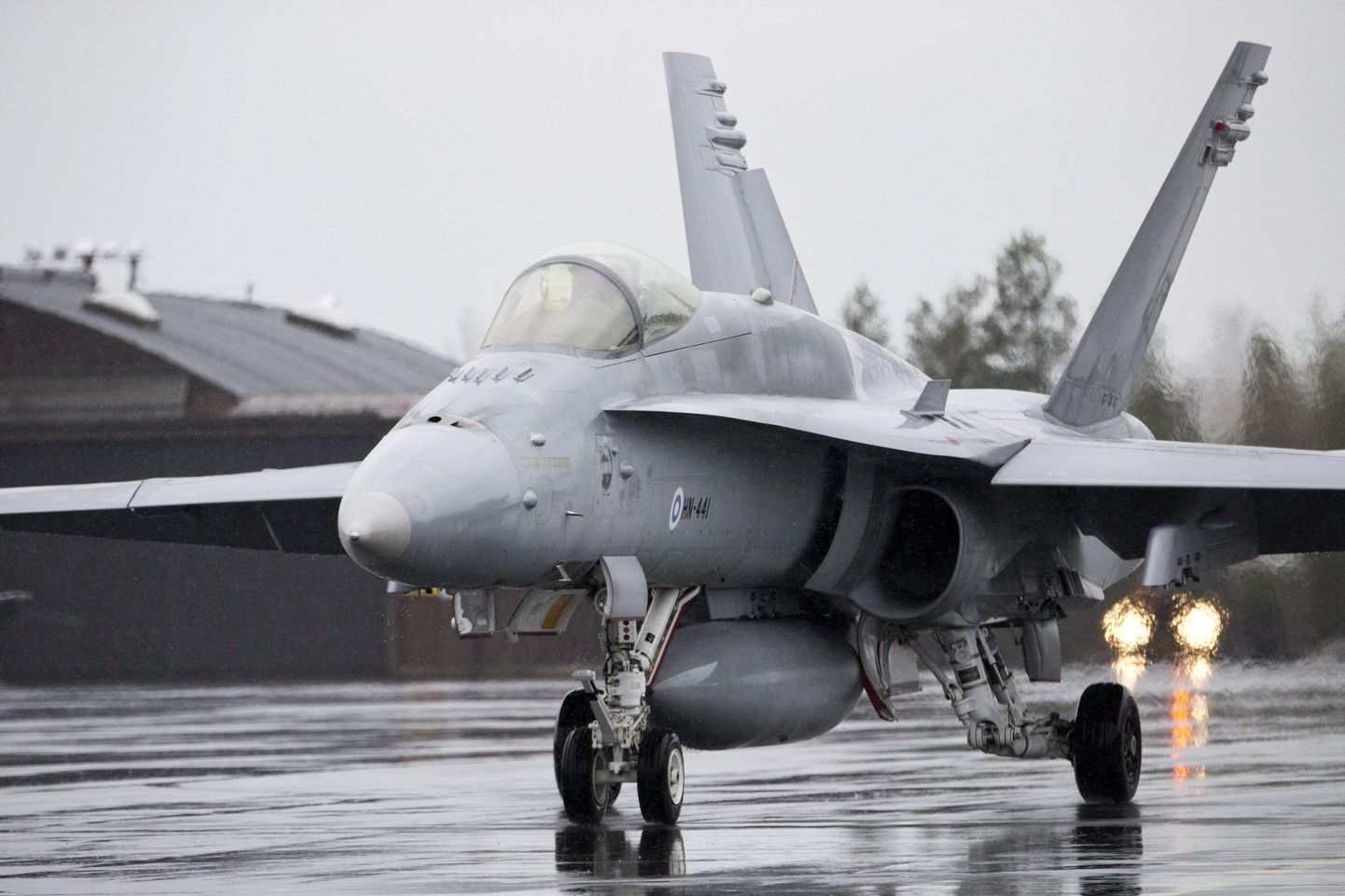 Soome õhujõudude praegused F/A-18 hävitajad osteti 1992. aastal.