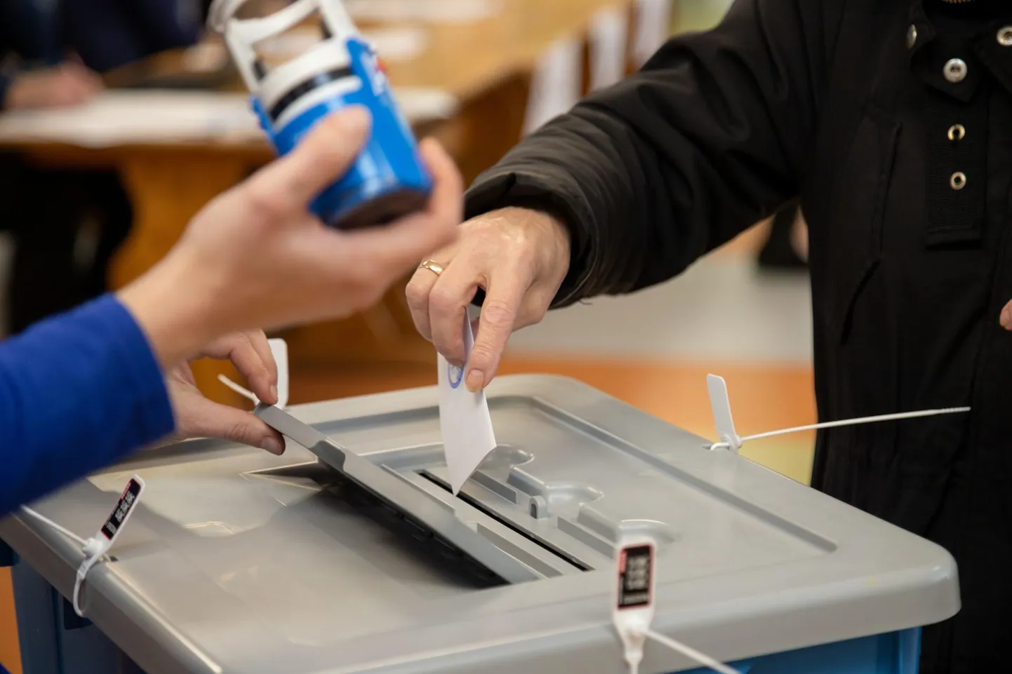 Viljandimaal käis esimese nelja päevaga valimiskasti juures 1500 inimest.
