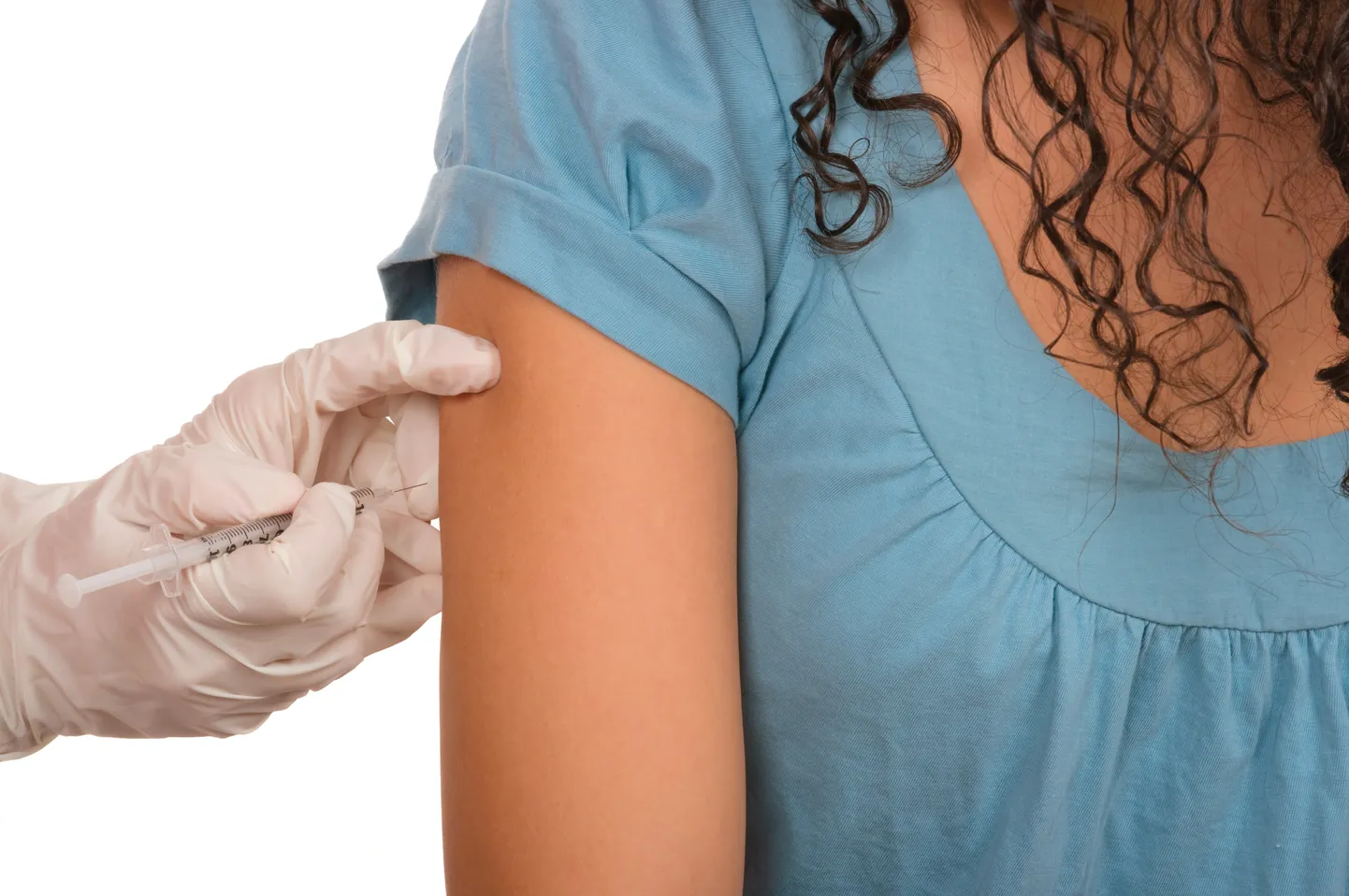 2018. aastast hakatakse riikliku immuniseerimiskava alusel tasuta vaktsineerima 12-aastaseid tüdrukuid ning esimesel kahel aastal ka 13-14-aastaseid tütarlapsi.