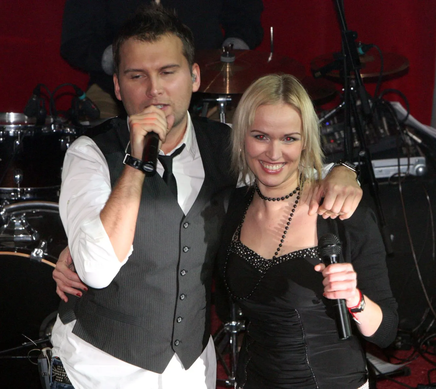 Koit Toome gala klubis Apollo 30. detsembril. Endine Code One - Koit Toome ja Sarah (Sirli Hiius).