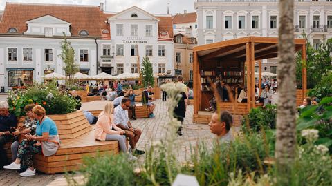 Algas Tallinna Raekoja platsi avaliku ruumi ideevõistlus