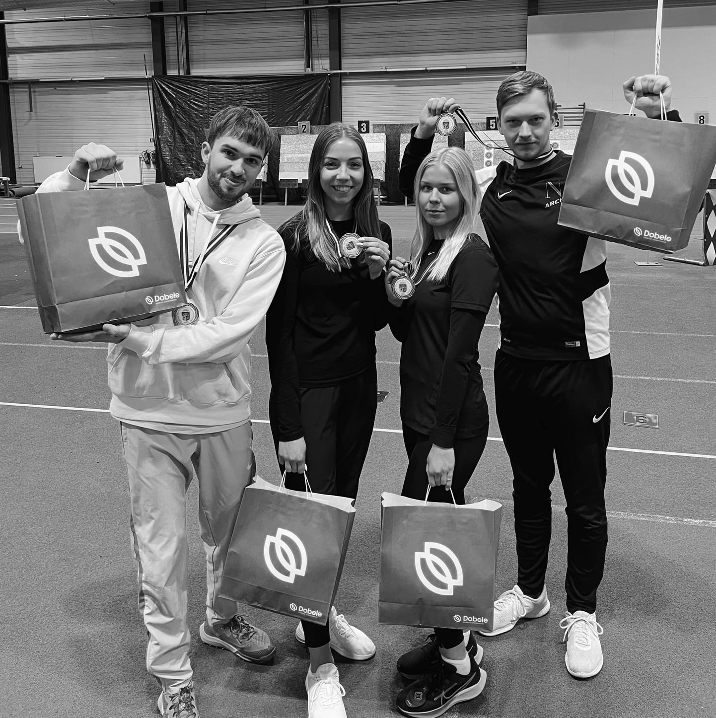 Наши лучники на Latvian Open: Стефан Хайнц, Эмили Хыйм, Кароли Луйге и Мярт Оона.