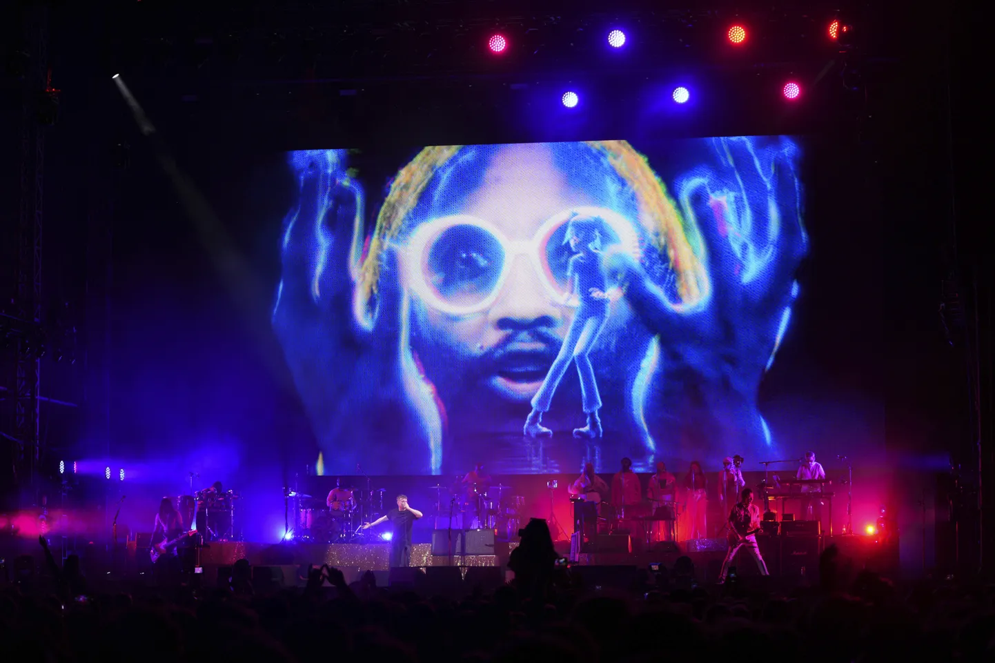 Grupas "Gorillaz" koncerts Londonā, 2022. gada augustā