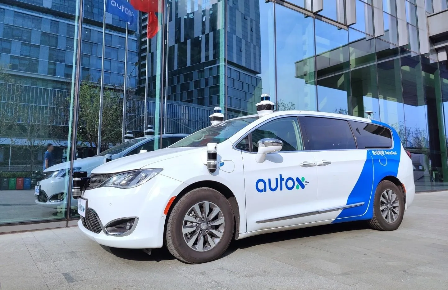 Auto X autonoomne takso.