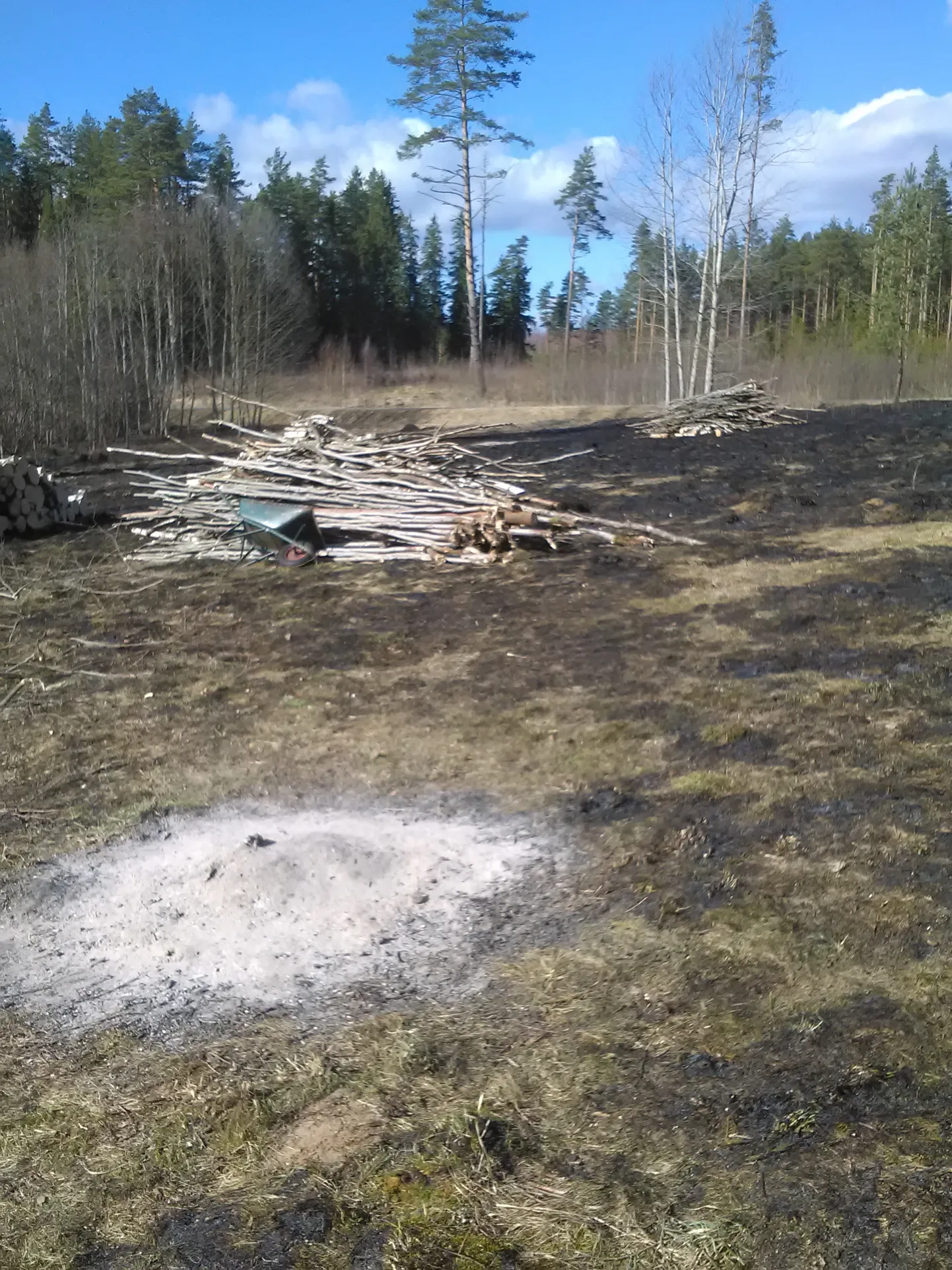 Koorvere küla kulupõleng.