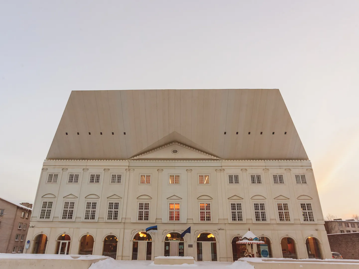 Narva kolledž on olnud sisuliselt direktorita juba alates eelmise aasta novembri algusest, mil senine juht Kristina Kallas valis poliitilise karjääri.