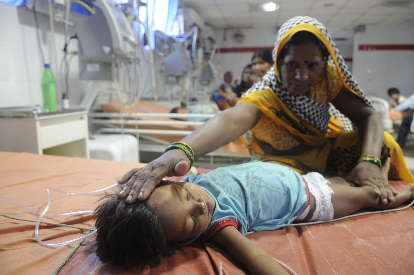 Haige laps India haiglas.