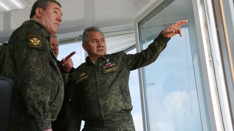 В РФ заявили о наращивании сил НАТО у российских границ
