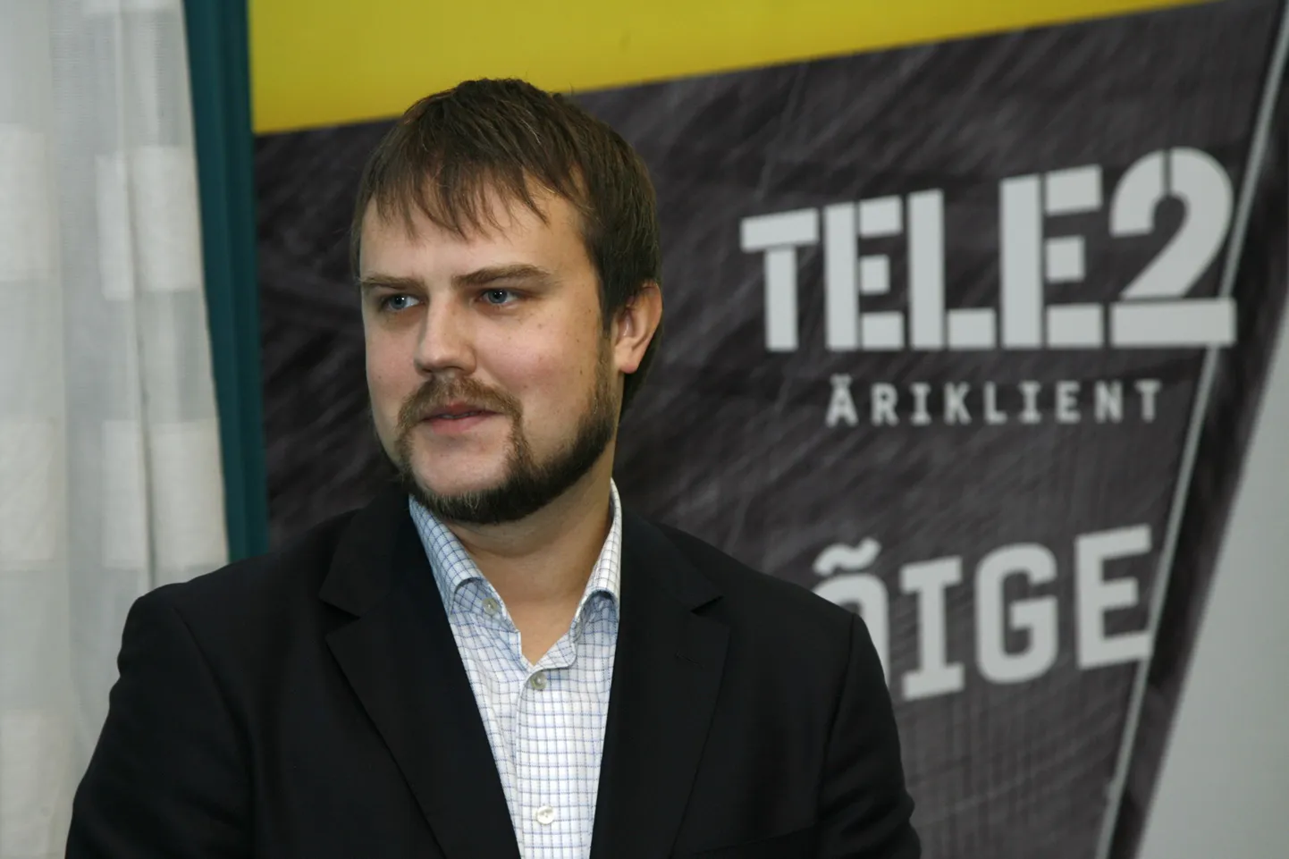 Toomas Tiivel.