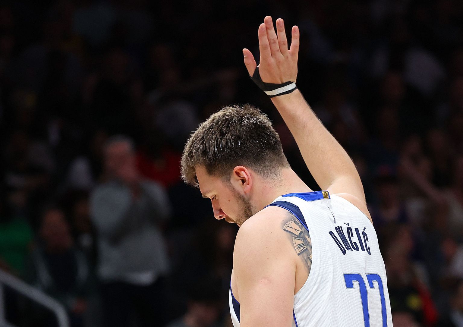 NBA zvaigzne Luka Dončičs