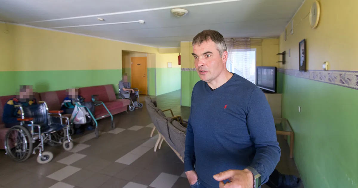 Дома престарелых снова повышают плату за место