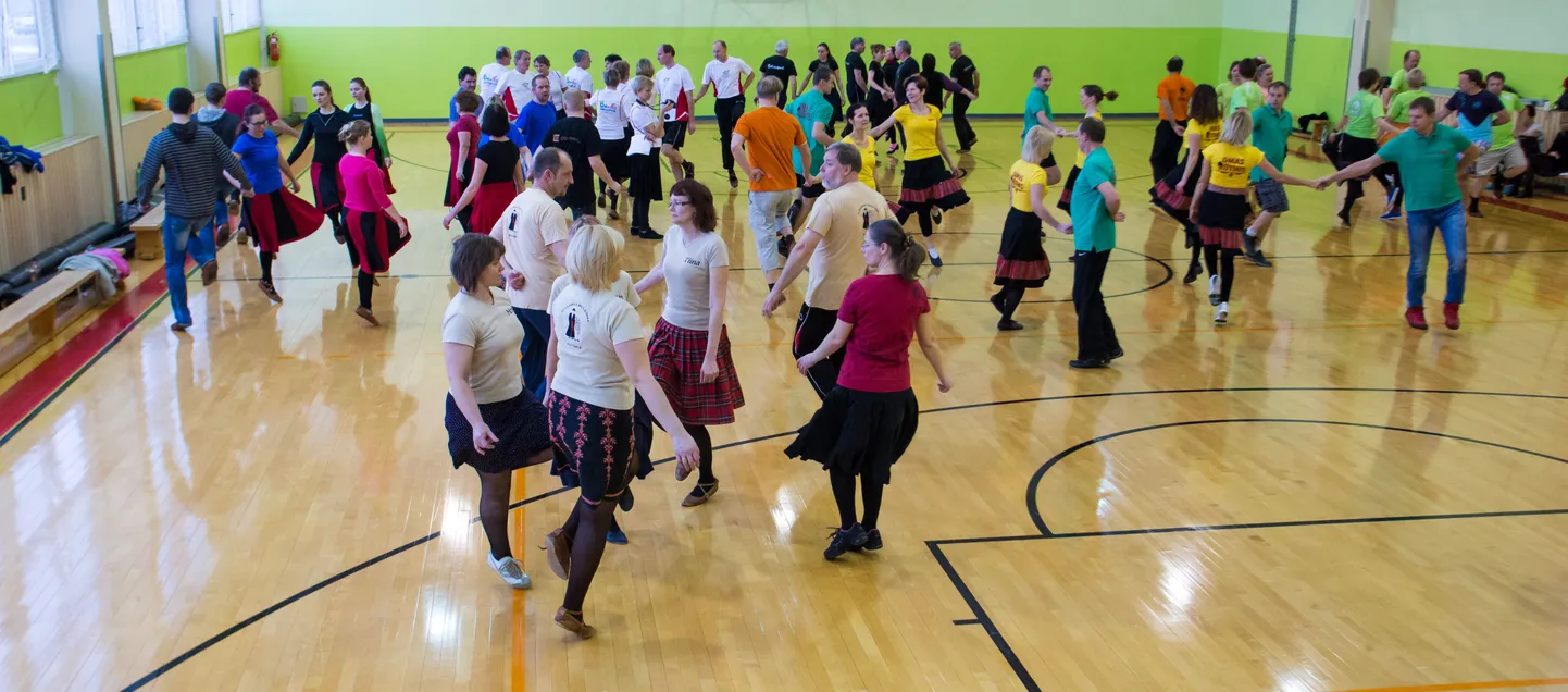 Tantsijad treenivad rahvusvahelisteks hansapäevadeks.